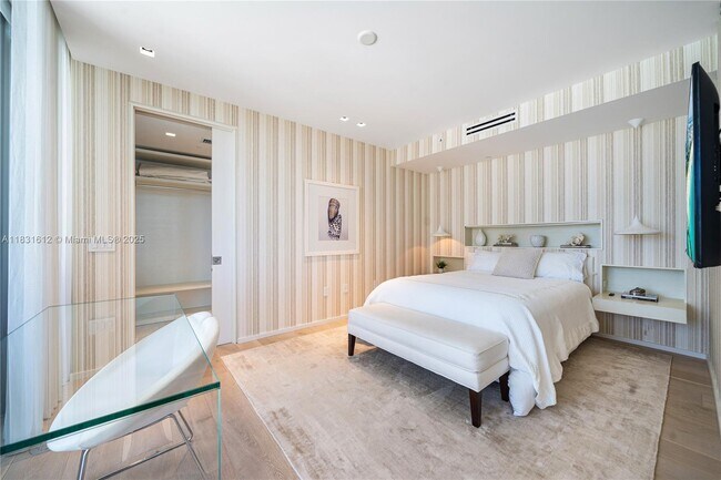 Building Photo - 1 Collins Ave