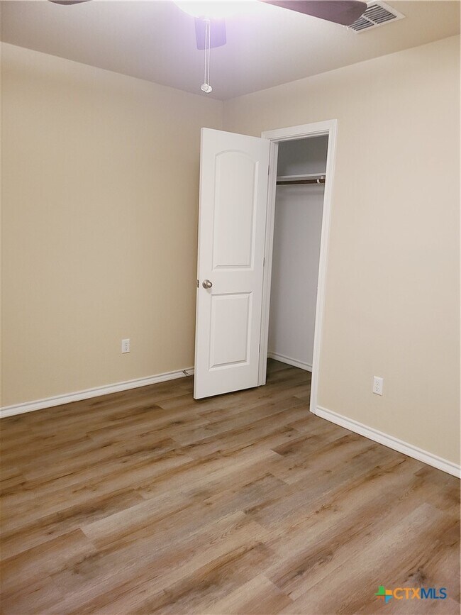 Building Photo - 3311 Rusack Dr