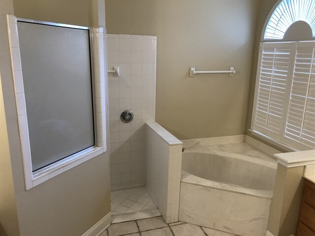 Building Photo - 12874 Dunes Court