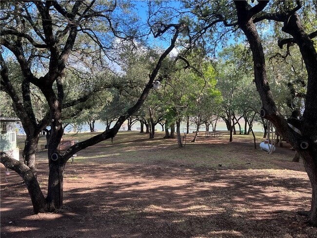 Building Photo - 1345 Lakeshore Dr