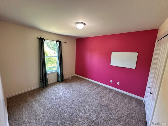 Building Photo - 43570 Cherrywood Ln