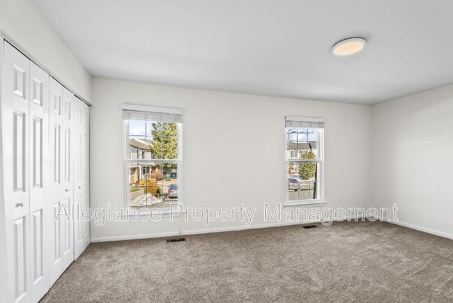 Building Photo - 2108 Monaghan Dr