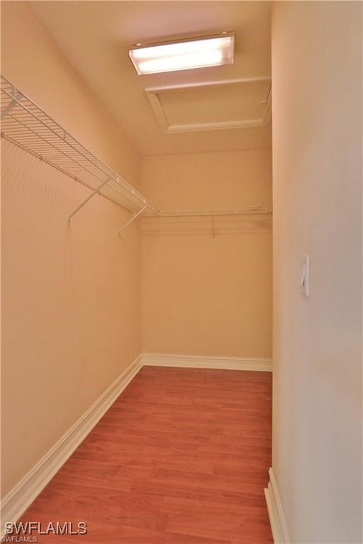 Building Photo - 10170 Tin Maple Dr