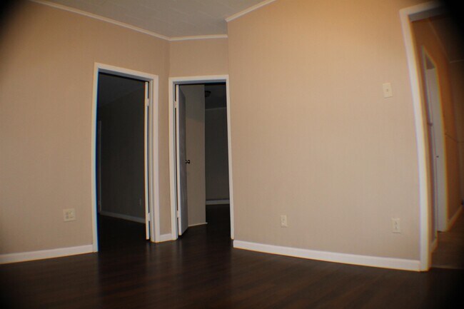 Building Photo - 22 E 29th St