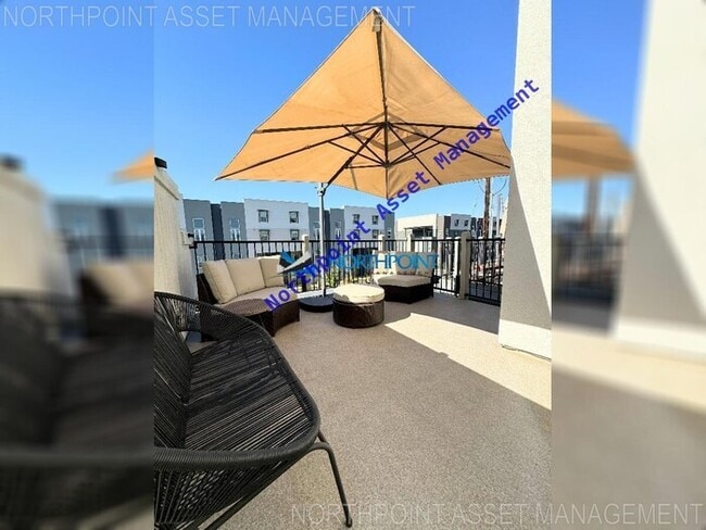 Building Photo - Fully Furnished 1-Bedroom Condo for Rent i...