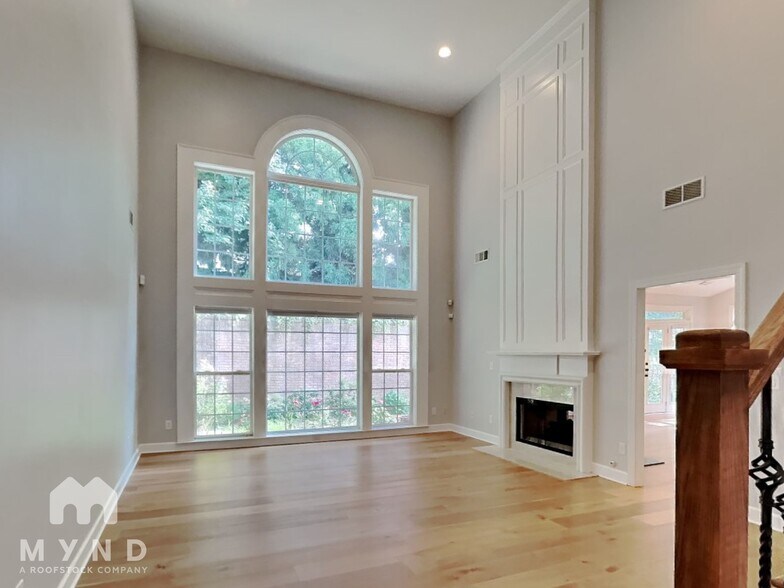 Building Photo - 2149 Wrights Mill Cir NE