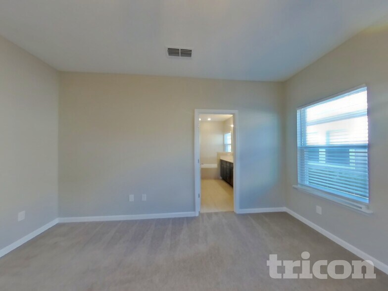 Building Photo - 155 Bloomfield Wy