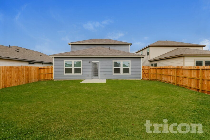 Building Photo - 13554 Paxton Blvd