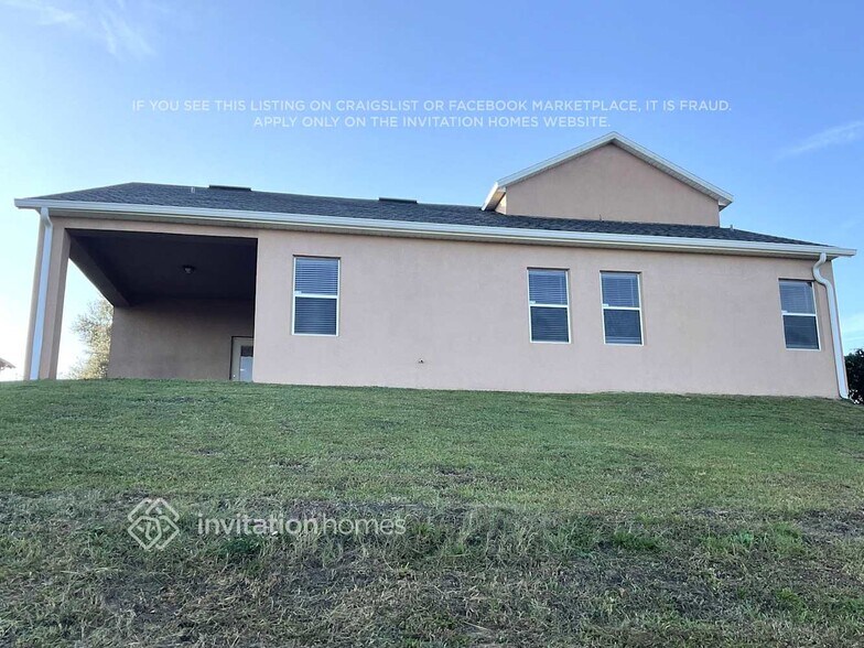 Building Photo - 902 Willow Oak Loop