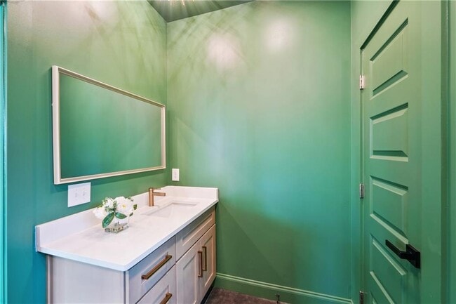 Building Photo - 3087 Alston Dr