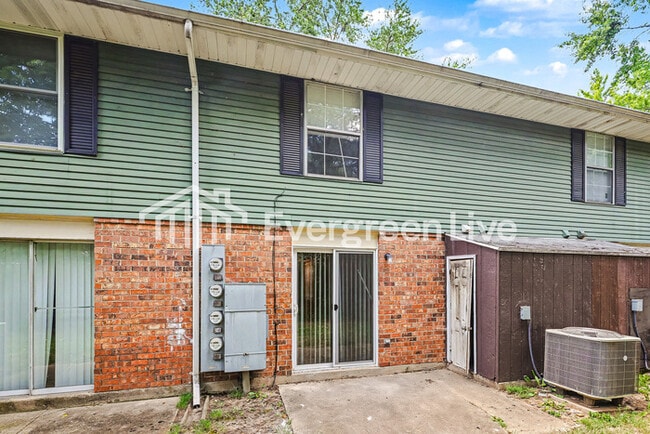 Building Photo - 8305 Mt Carmel St