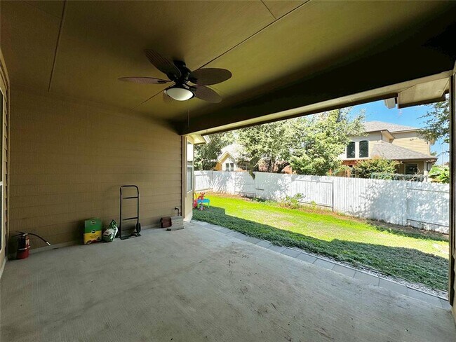 Building Photo - 4207 Oldenburg Ln