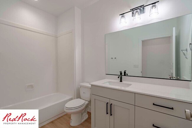 Building Photo - 6 Month Lease! 3 Bedroom Townhome in Washington Fields with Community Pool