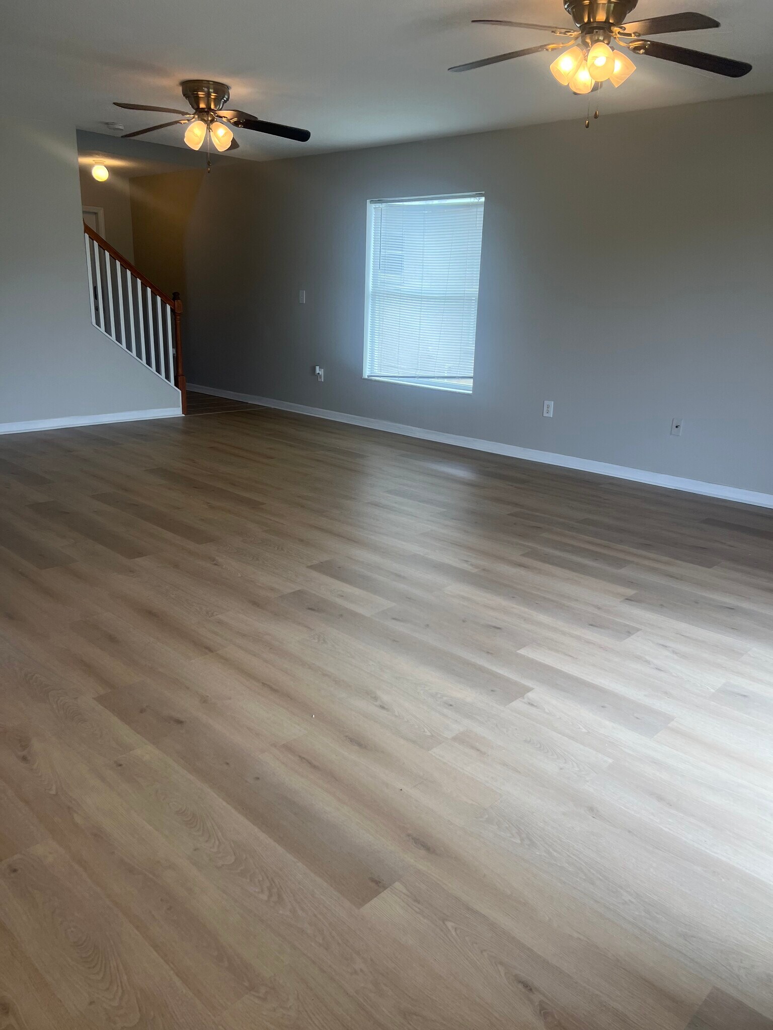 Building Photo - 7954 Carriage Pointe Dr