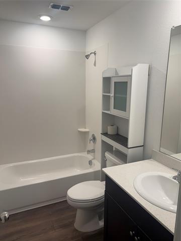 Building Photo - 5417 Vinebrook Wy