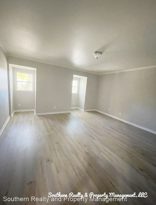 Building Photo - 2 br, 2.5 bath House - 2948 Old Farm Road