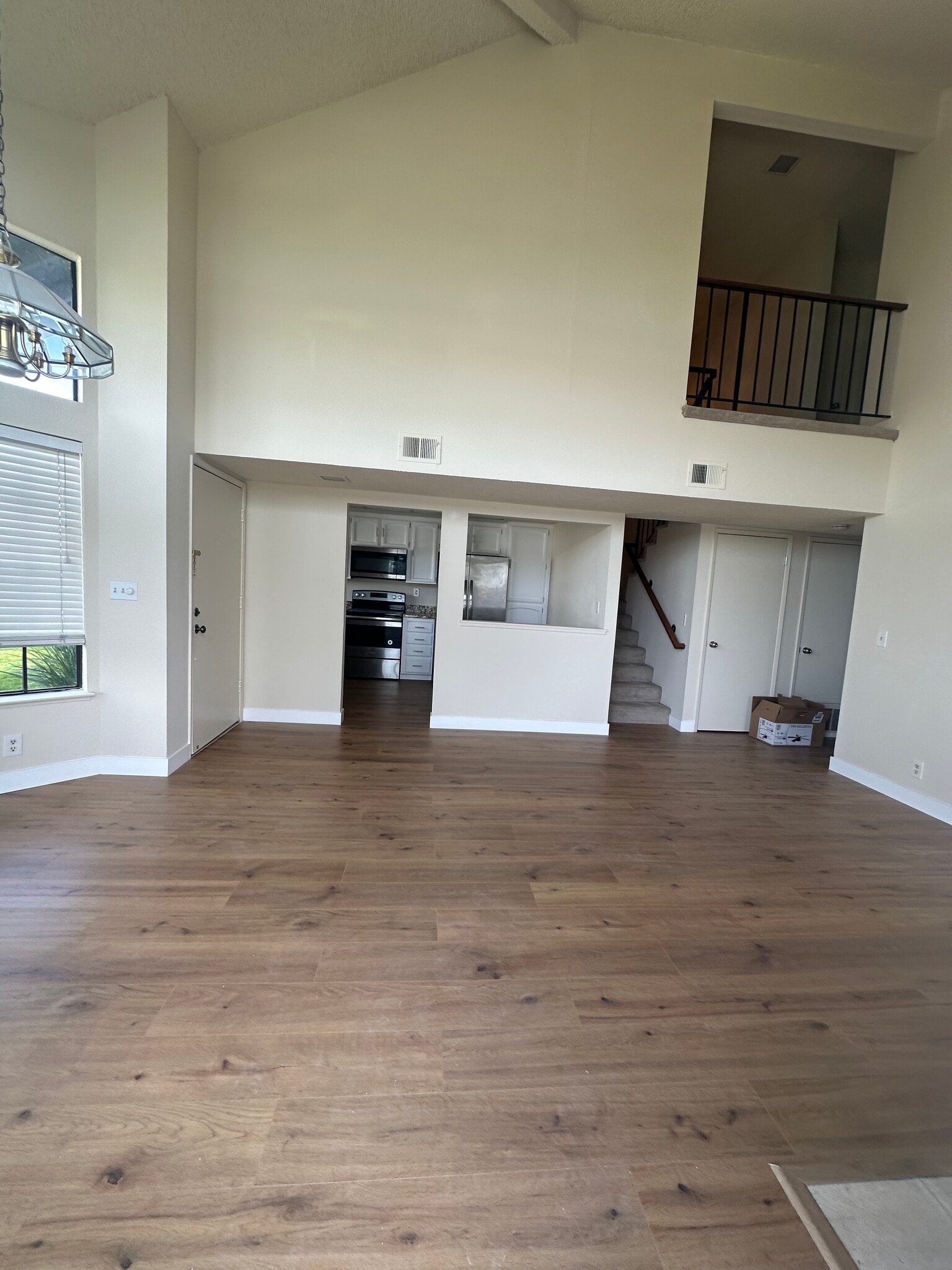 Building Photo - 2017 Vista del Mar