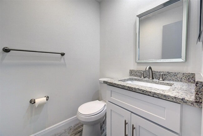 Building Photo - 87 Normandy Ln