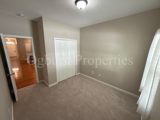 Building Photo - 3BR/2BA Charming Home in Griffith Park!