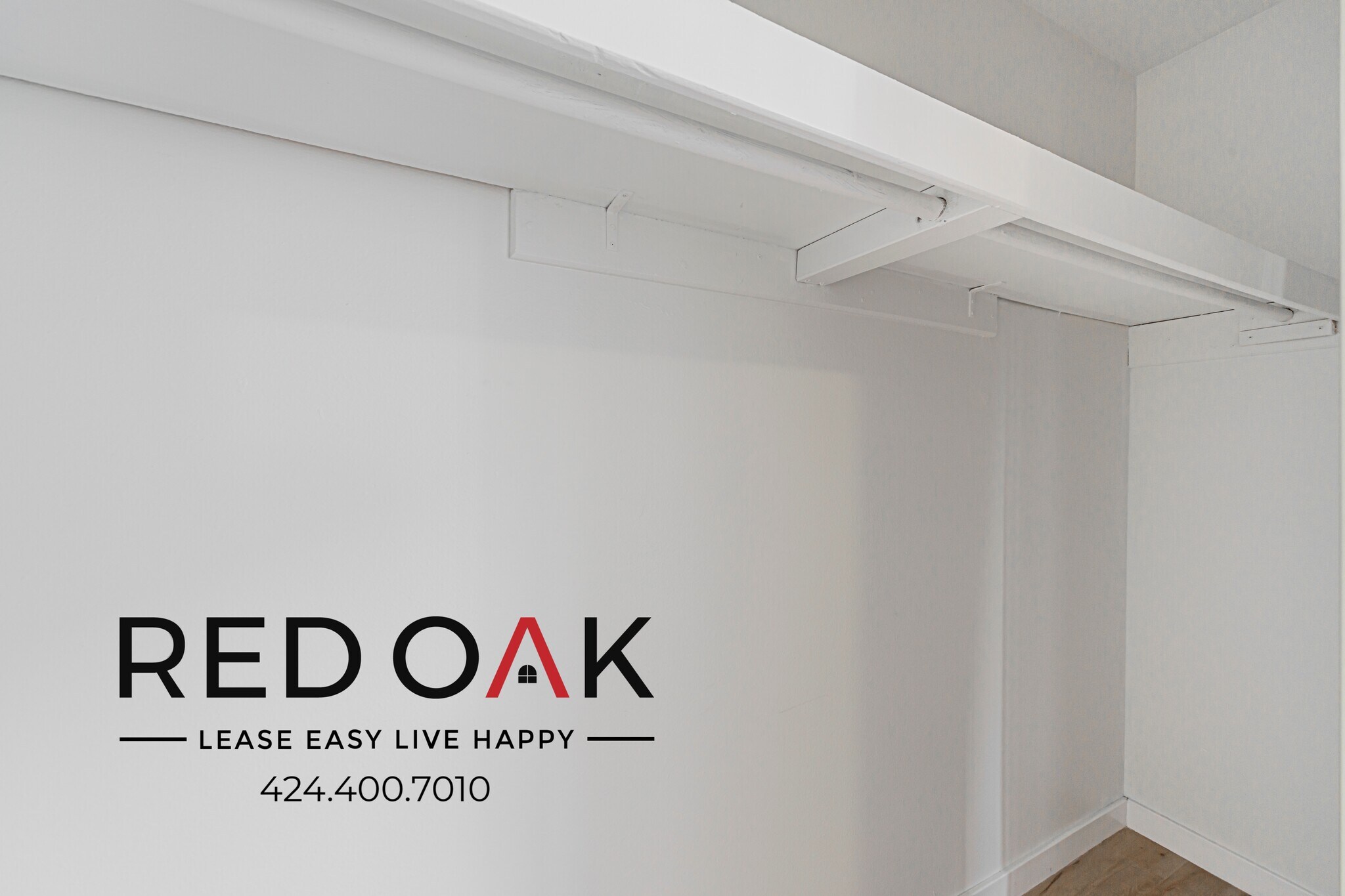 Building Photo - 4815 St Charles Pl