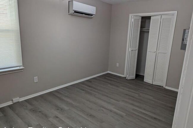 Building Photo - 102 Marietta St