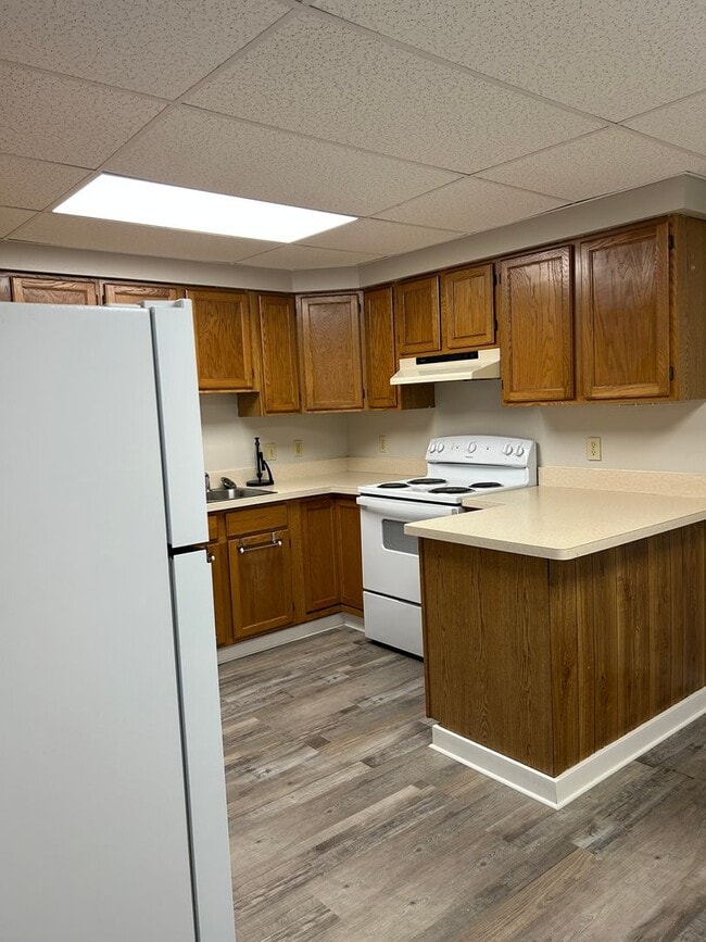 Building Photo - 153 W Seneca St