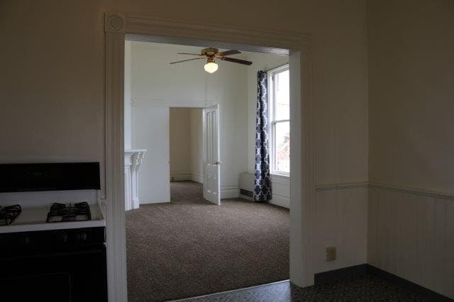 Building Photo - 14th &amp; B