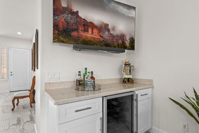 Building Photo - 7716 E Phantom Way