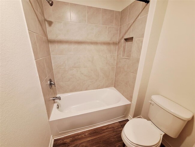 Building Photo - 14417 Prairie Sod Ln