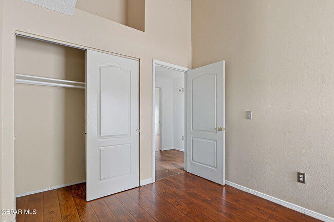 Building Photo - 14336 Puentecillas Dr
