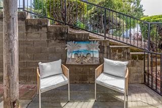 Building Photo - 200 5th Ave