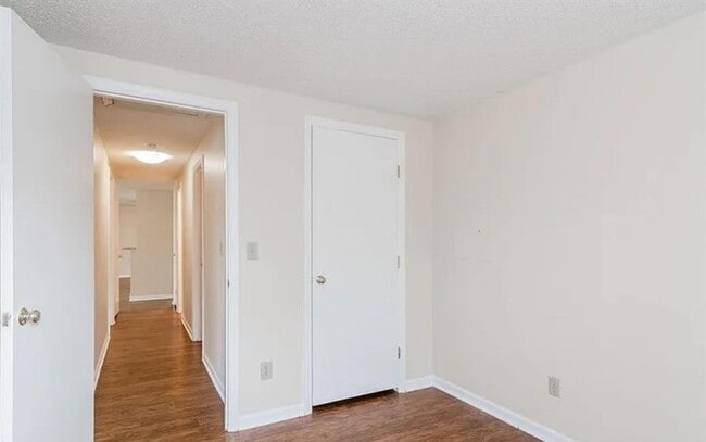Building Photo - Freshly Renovated 3BR Condo Steps from UNC...