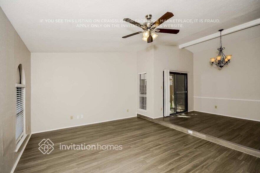 Building Photo - 3409 Livingston Ln