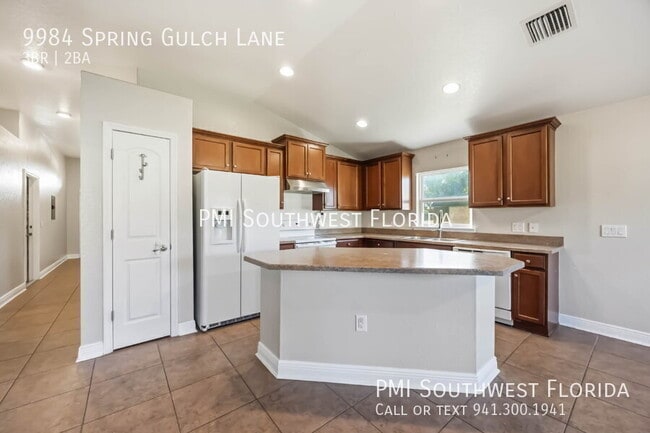 Building Photo - 9984 Spring Gulch Ln