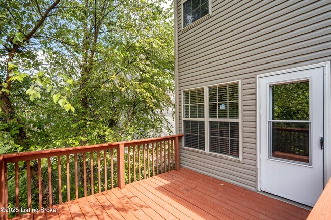 Building Photo - 1104 Miles View Ct