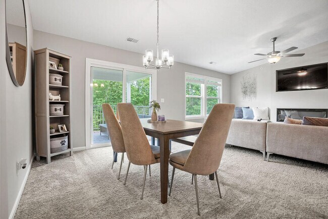 Building Photo - 2459 Bella Rdg