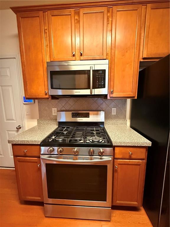 Building Photo - 981 Brownstone Ln SW