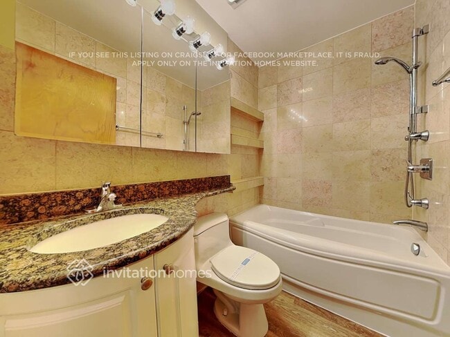 Building Photo - 21 Julie Dr