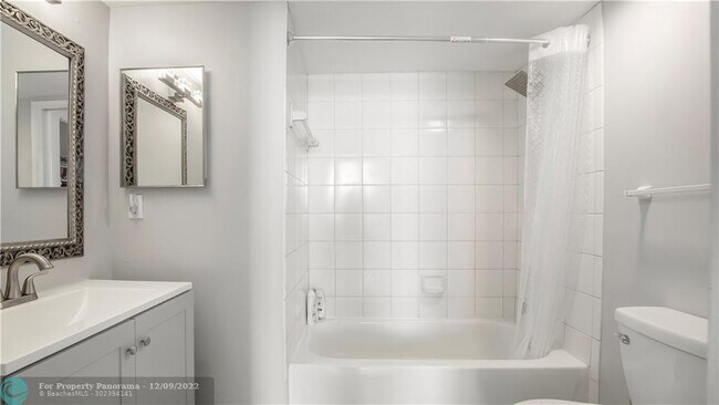 Building Photo - 7880 Sonoma Springs Cir