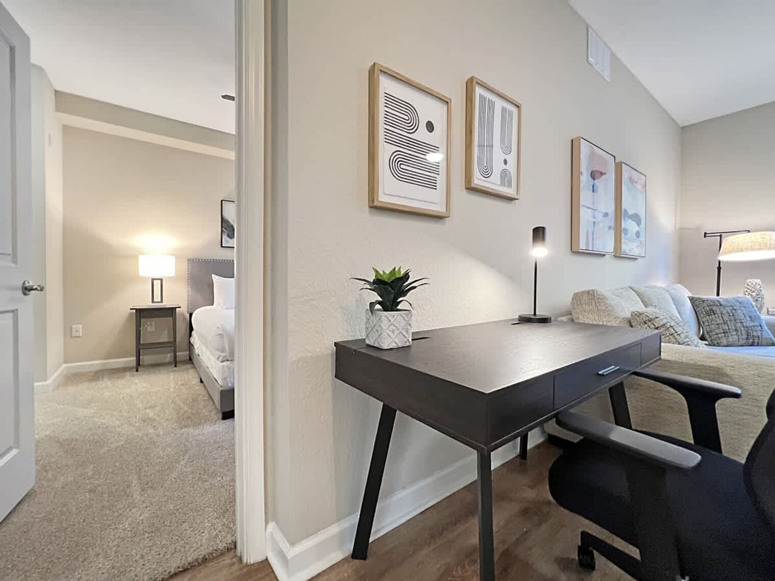 Building Photo - 4504 W Spruce St