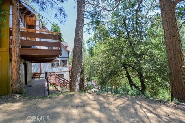 Building Photo - 828 Fern Dr