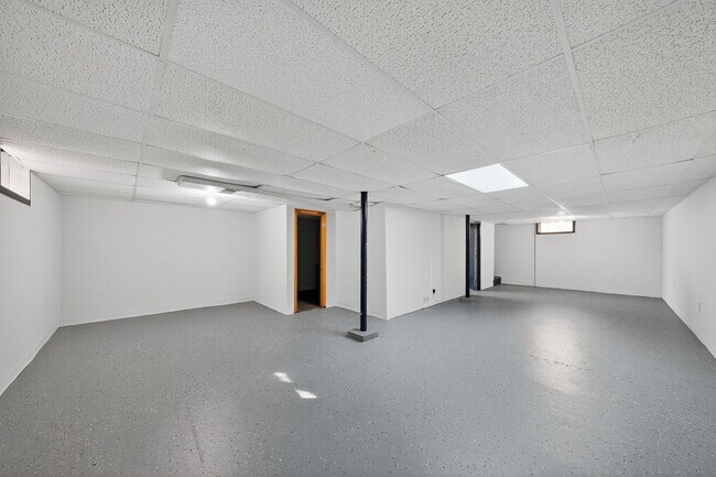 Building Photo - 1226 Baron Ave