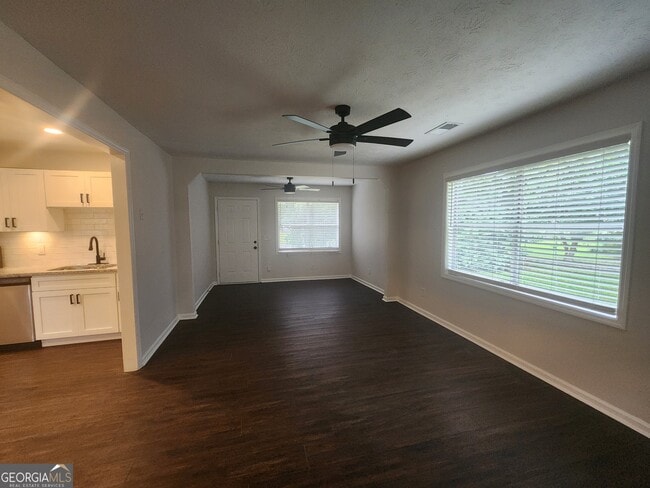 Building Photo - 2100 Wagner Dr