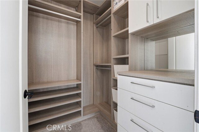 Building Photo - 1050 S Grand Ave