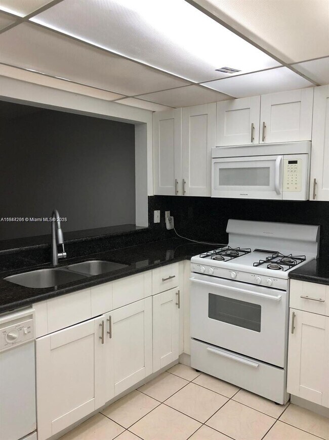 Building Photo - 18051 NW 68th Ave