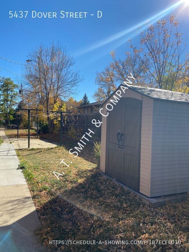 Building Photo - Great Location -- Updated Arvada 2 Bedroom...