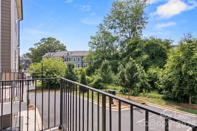 Building Photo - 120 Judson Ave
