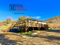 Building Photo - Beautiful 5 bed 2 bath country living - 5+...
