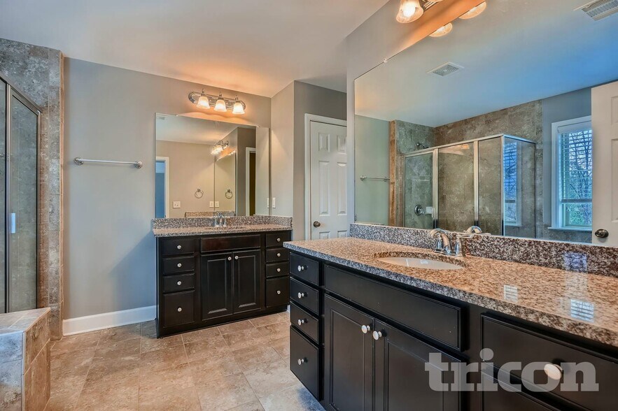 Building Photo - 764 Wexford Cove Way