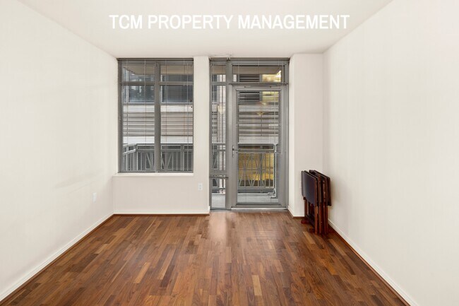 Building Photo - 819 Virginia St